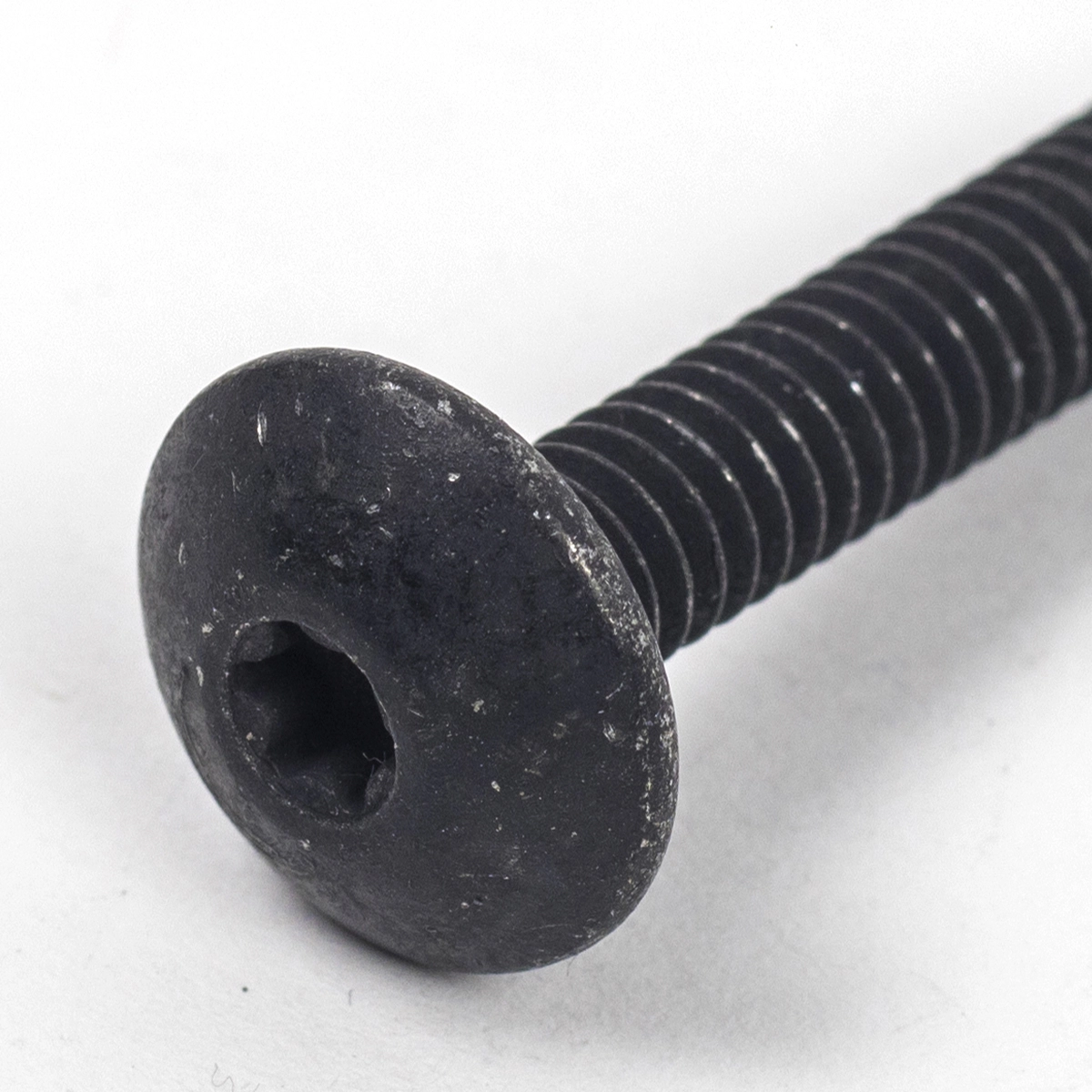 Tornillo bobcat 7016598