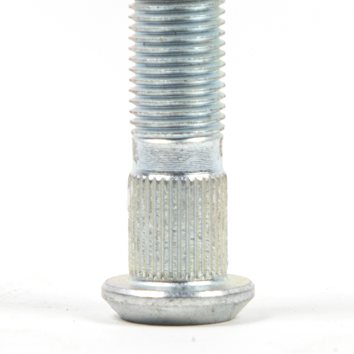 Bolt hub m14x1.5 unicarriers 4022214h00h