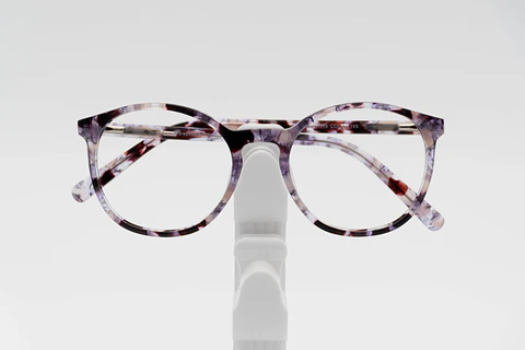 PER018 Morado