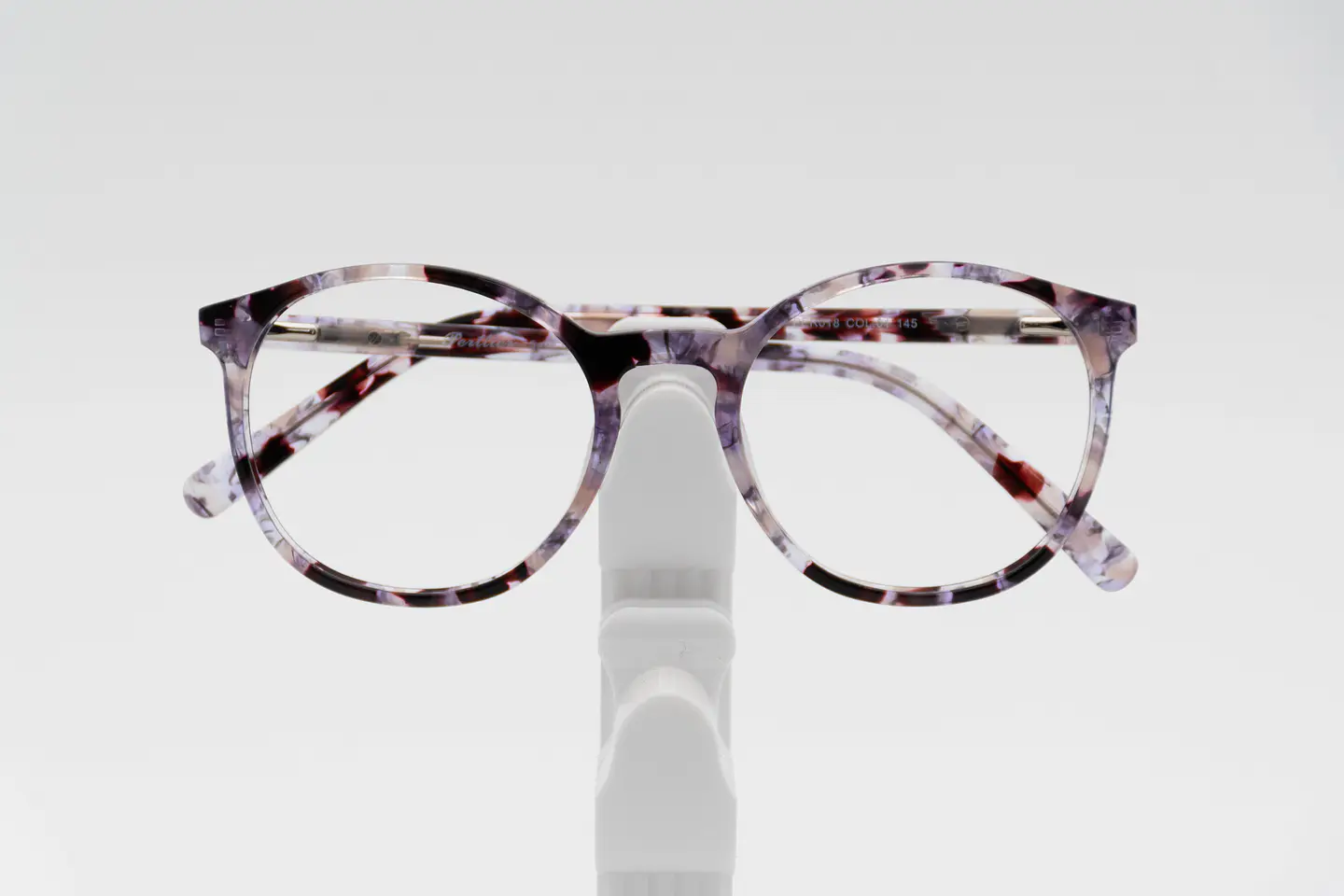 PER018 Morado 1