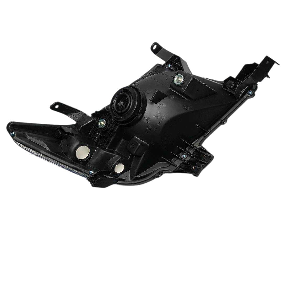 Foco Optico Delantero Izquierdo Toyota Hilux Vigo 2012-2015