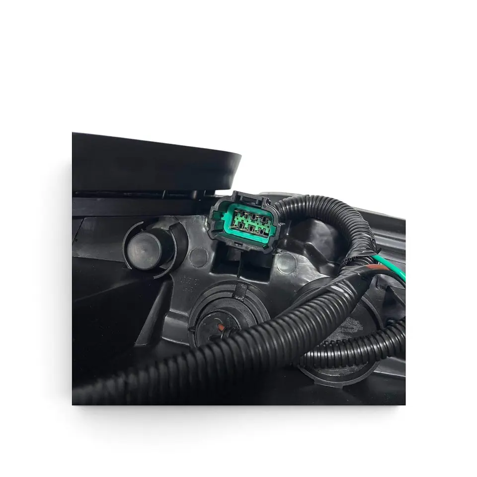 Foco Óptico Delantero Derecho Nissan Sentra B17 2016-2019 3