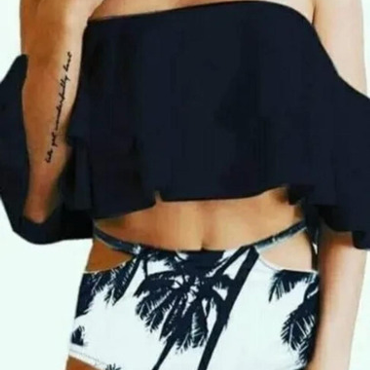 Traje De Baño Sin Hombros Peto / Off Shoulders 1