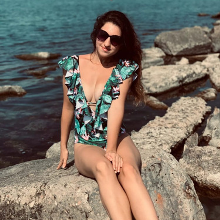 Traje De Baño Entero Corte V Profundo  14