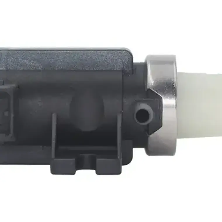 Válvula Selenoide Egr Para Mahindra Genio 2