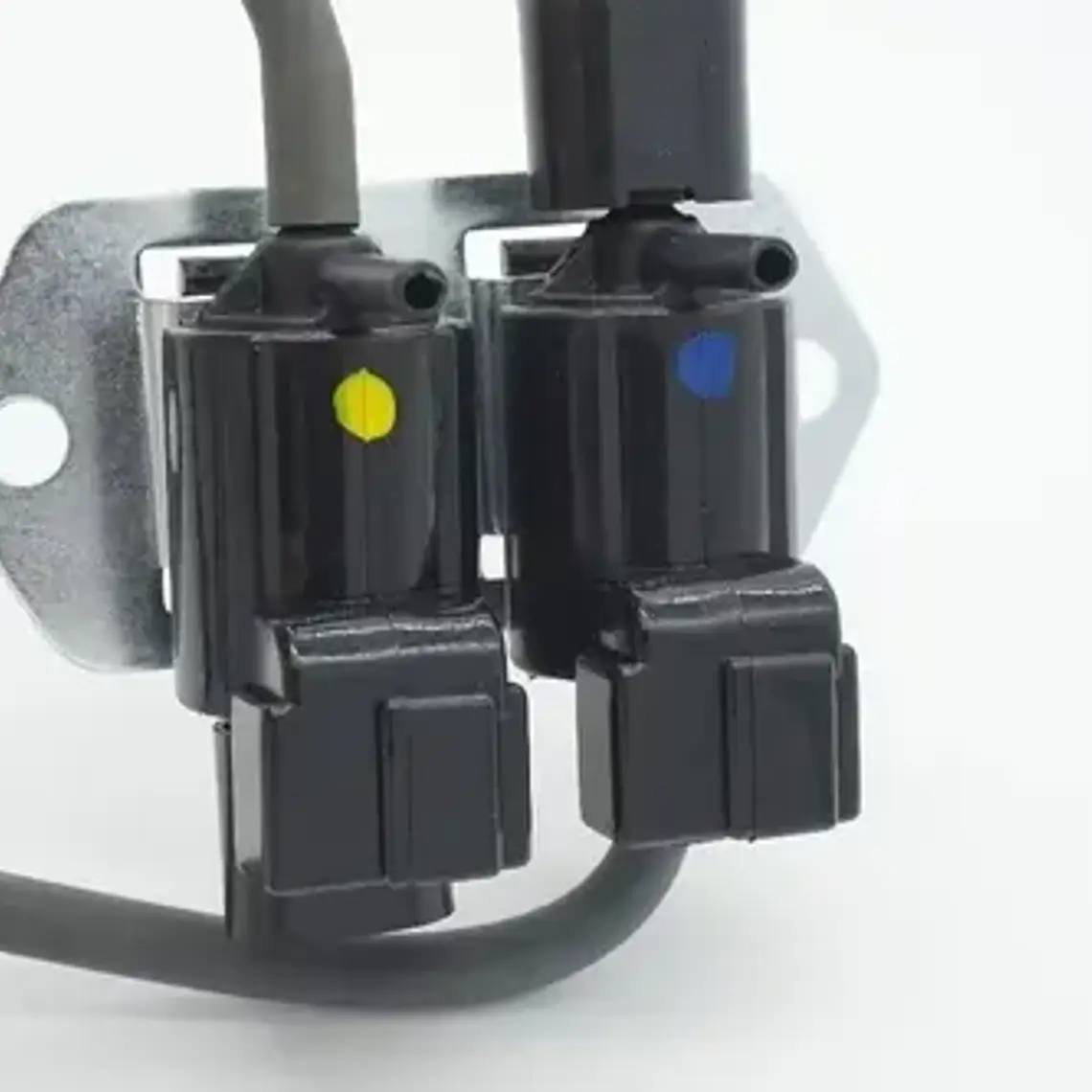 Válvula Solenoide Del Interruptor Vacío - Mitsubishi Pajero 4