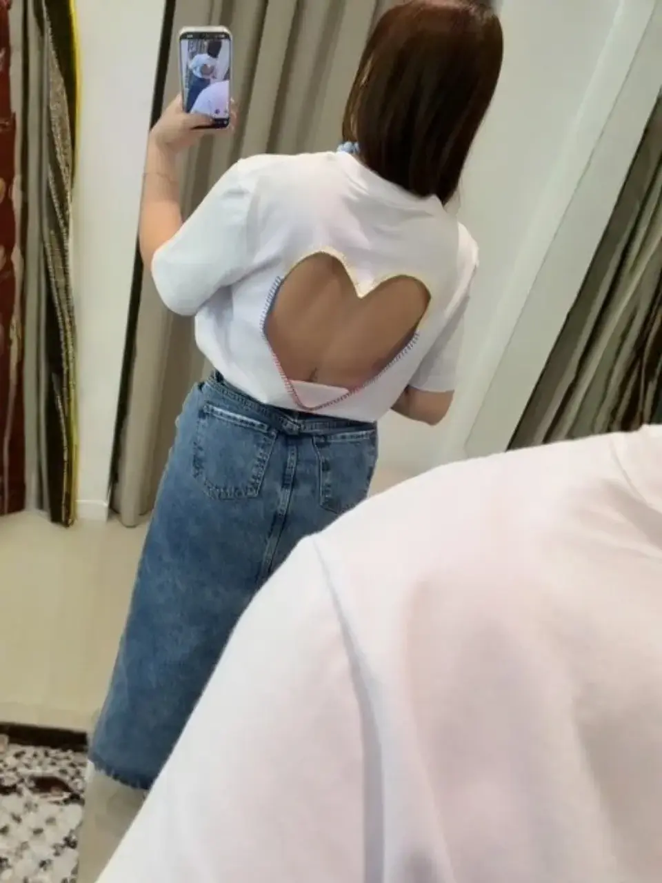 Camiseta Colombia Blanca en Tela Fría para Mujer 3