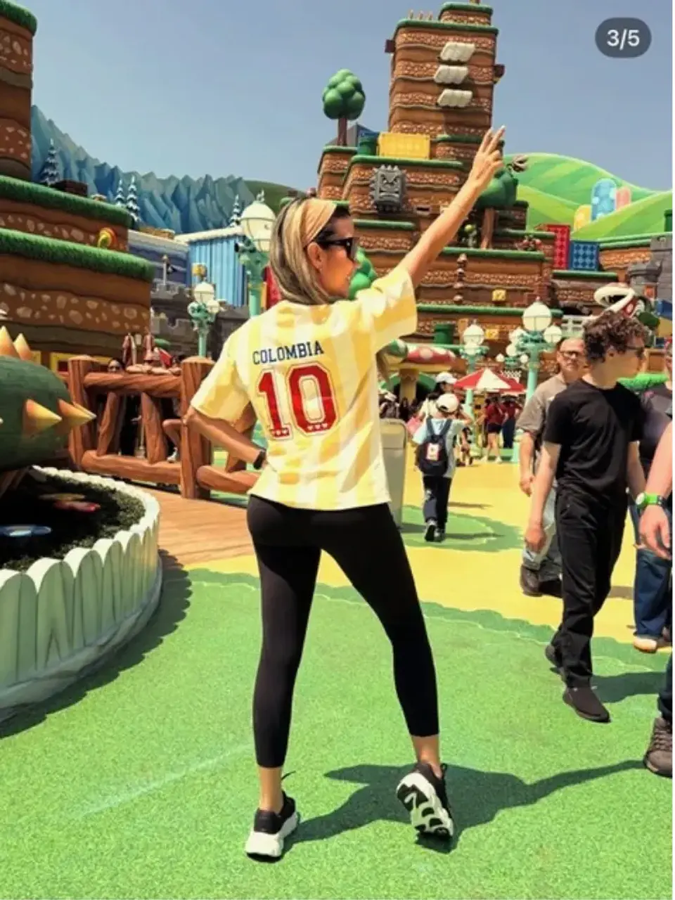 Camiseta Colombia de Rayas Amarillo Mantequilla y Blanco 2