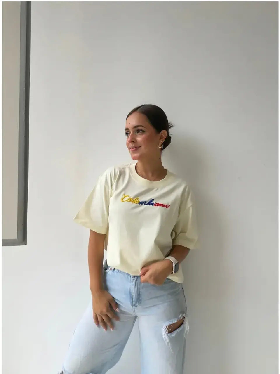 Camiseta Colombiana en Tela Fría Color Crema 1