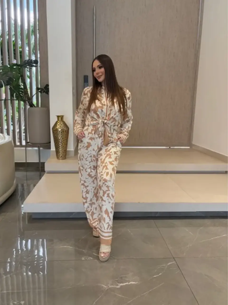 Set Americano de Pantalón y Camisa Floral para Mujer 1