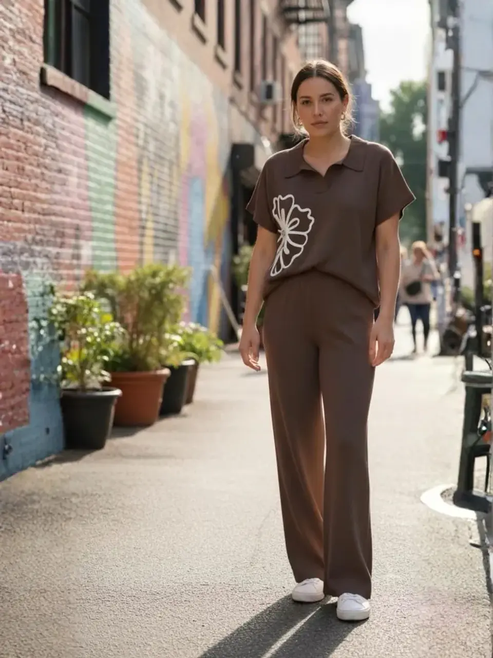 Set Americano Floral Café y Blanco para Mujer 1