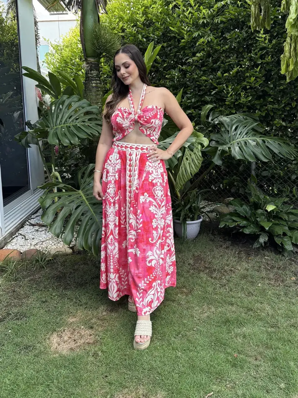 Set Americano de Falda con Botones y Crop Top 2