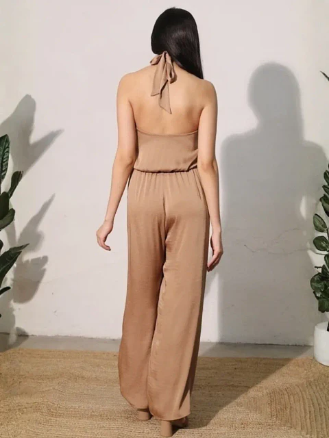 Jumper Americano Beige con Diseño de Cuello para Mujer