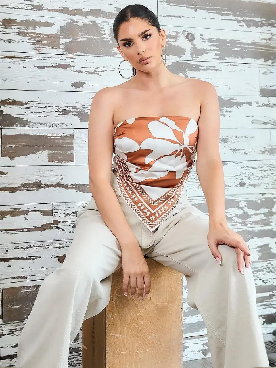 Blusa Strapless Tipo Pañoleta Café y Terracota 5