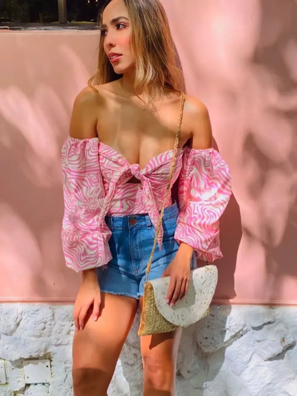 Top Corto Elegante para Mujer 1