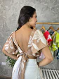 Top Floral Beige y Blanco en Tela Blessed - Miniatura 2