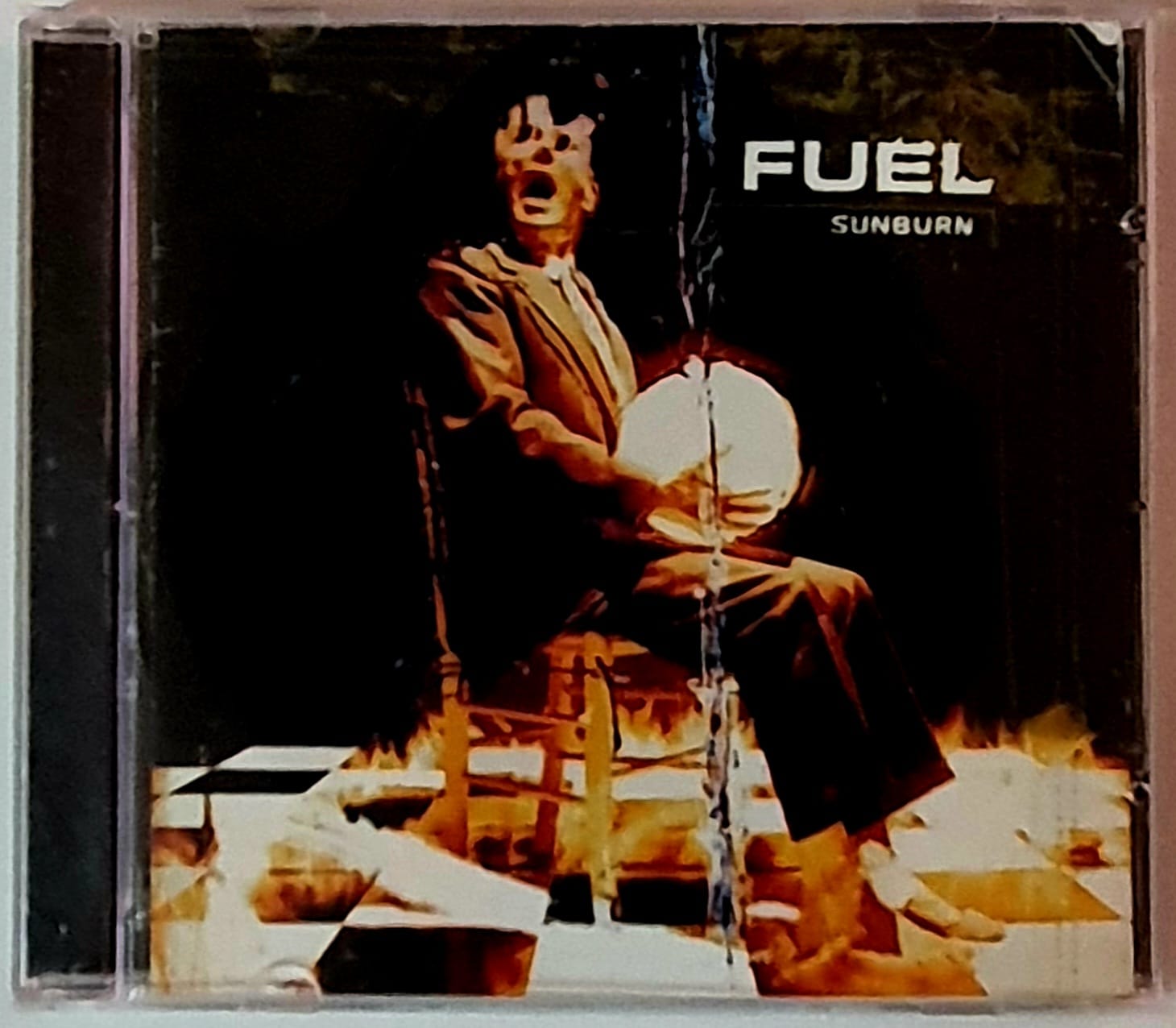 CD Fuel, Sunburn