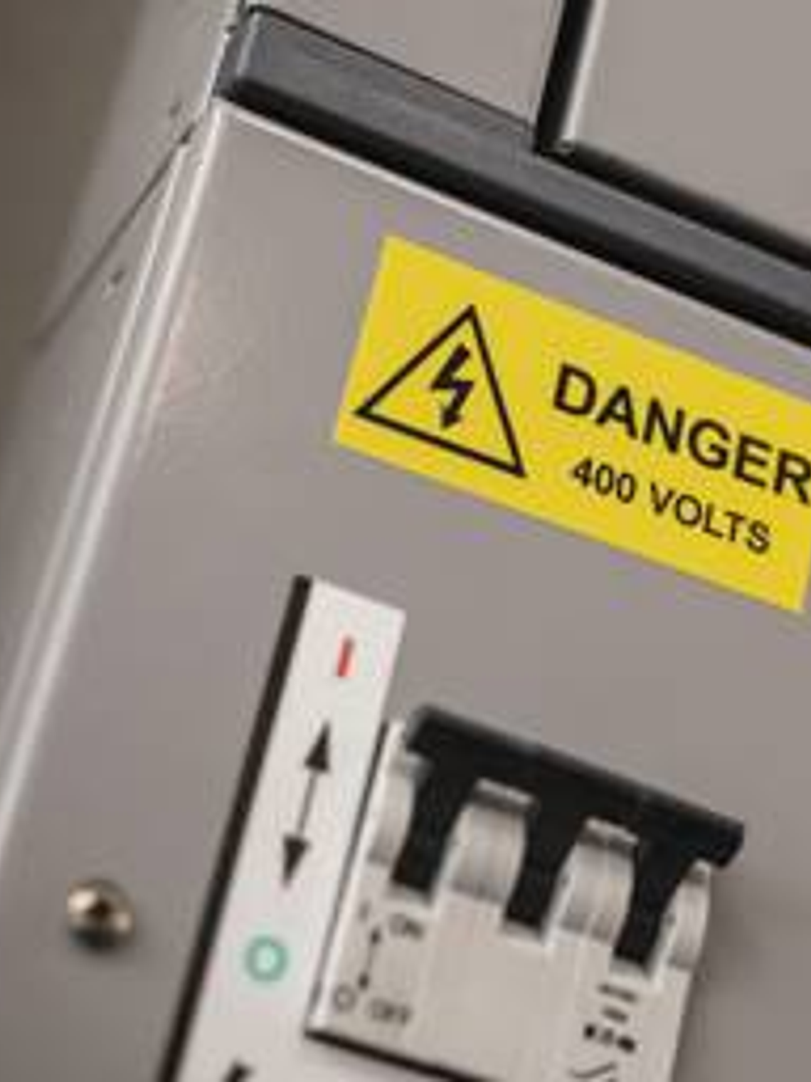 BROTHER ROTULADORA PT-E560BTVP TERMO TRANSFERENCiA Bluetooth USB hasta 24mm 3