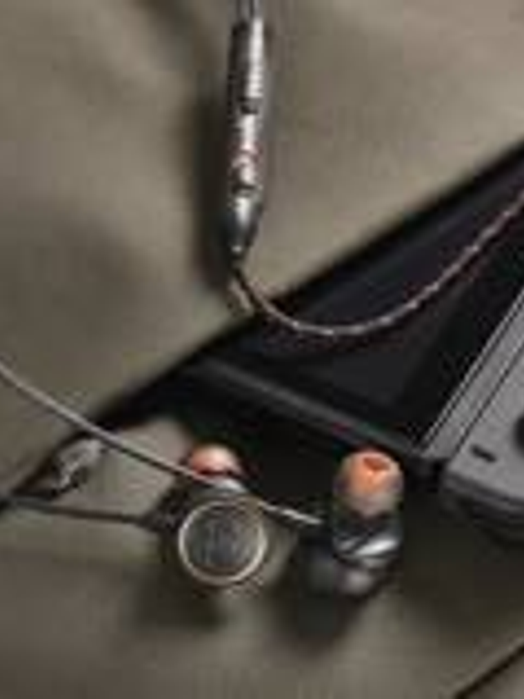 Auriculares Gaming JBL Quantum 50 Negro con Cable In-Ear - Earbuds Gamer 1