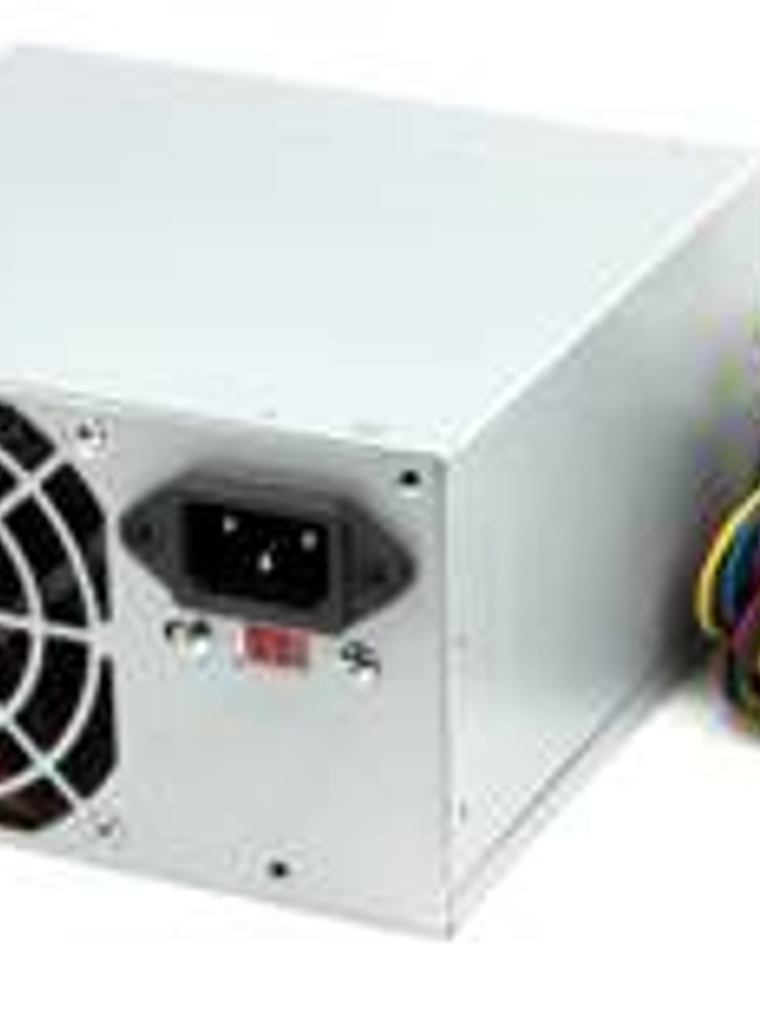 Fuente de Poder Xtech de 600 Watt (20+4pin, w/2 SATA, ATX) 1