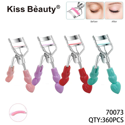 Rizador de pestañas metálico con mango ergonómico de corazón Kiss Beauty - Chuys Beautys | Chuy's Beautys