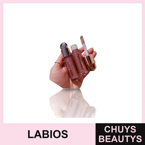 Brillo labial con brillitos Miss Lara - MISS LARA | Chuys Beautys