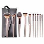 SET DE BROCHAS + COSMETIQUERO