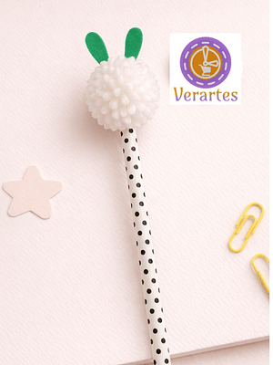 SABER MAIS 🔍 Lápis pompom branco