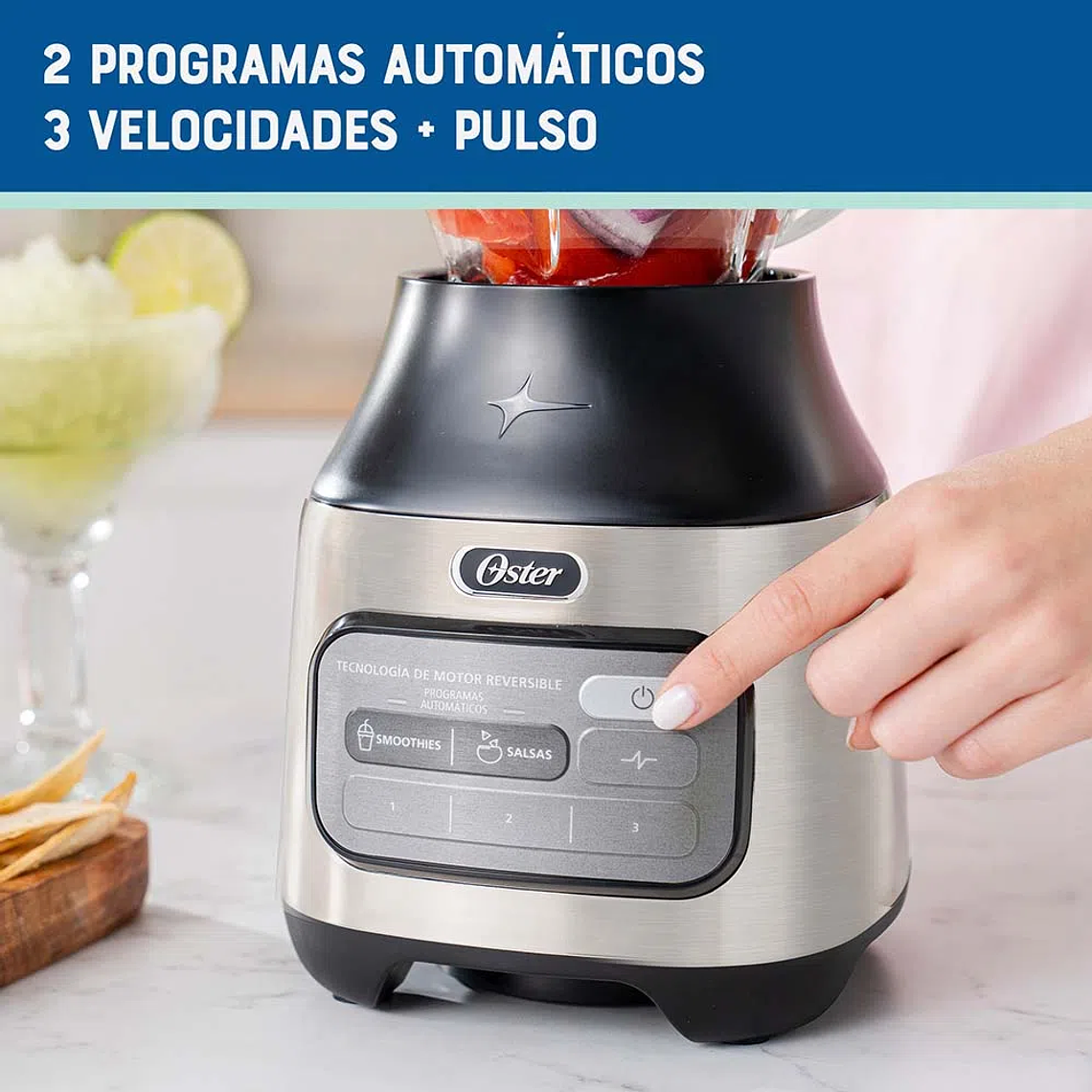 LICUADORA OSTER CON TECNOLOGÍA REVERSIBLE, 2 PROGRAMAS AUTOMÁTICOS Y 3 VELOCIDADES MÁS PULSO 4