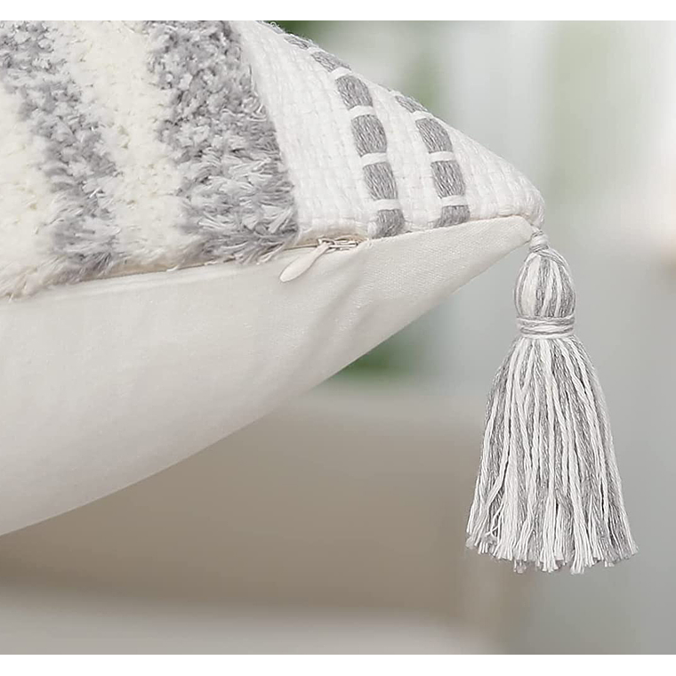 FUNDA DE COJIN  ESTILO BOHEMIO TEXTURIZADO 30 X 50 GRIS 3