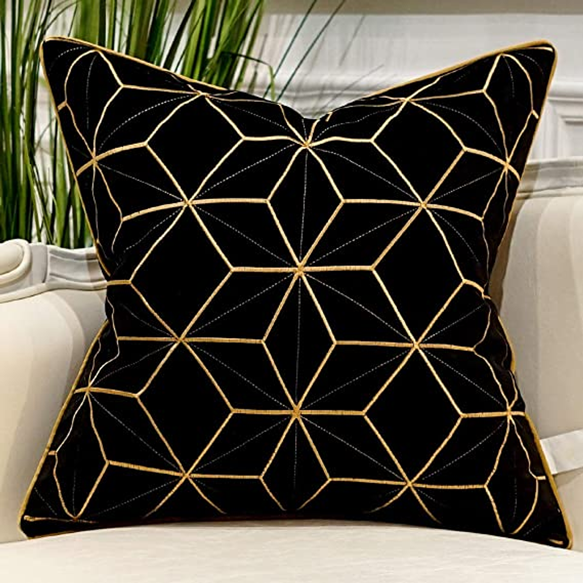 FUNDA DE COJIN  ESTILO GEOMETRICO TEXTURIZADO 45 X 45 NEGRO 1