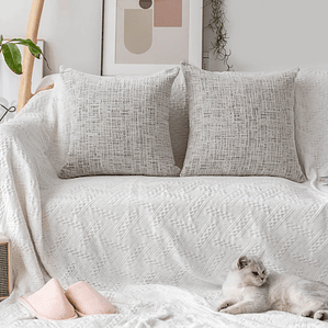 FUNDA DE COJIN CON CHENILLE TEXTURIZADO  45 X 45 CREMA NEGRO