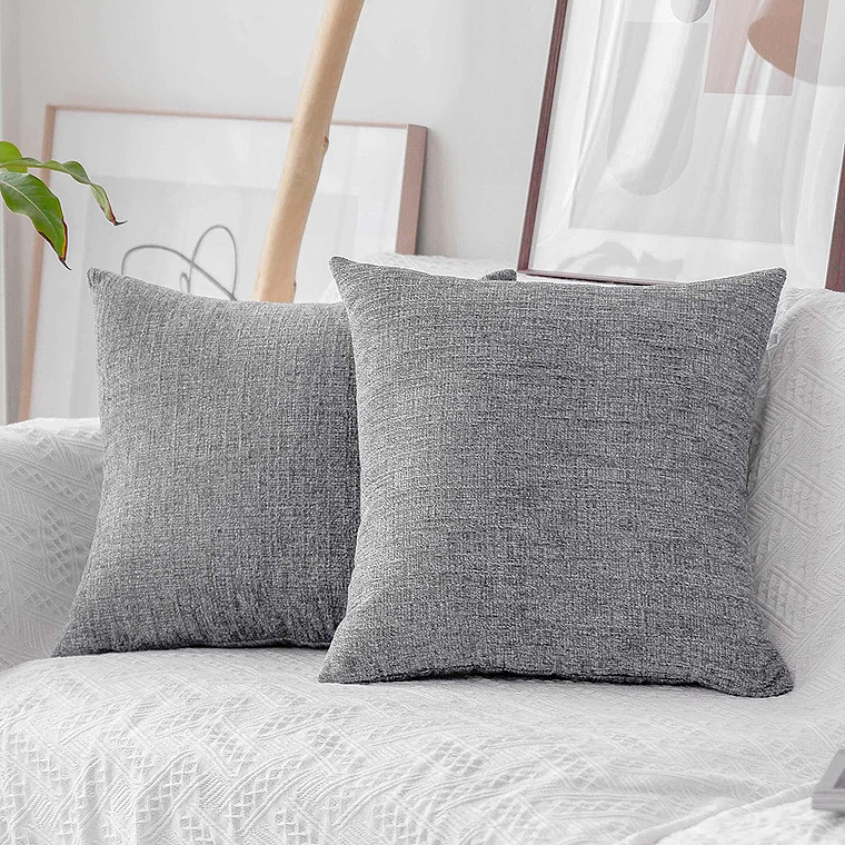 FUNDA DE COJIN CON CHENILLE TEXTURIZADO  45 X 45 GRIS BLANCO 1