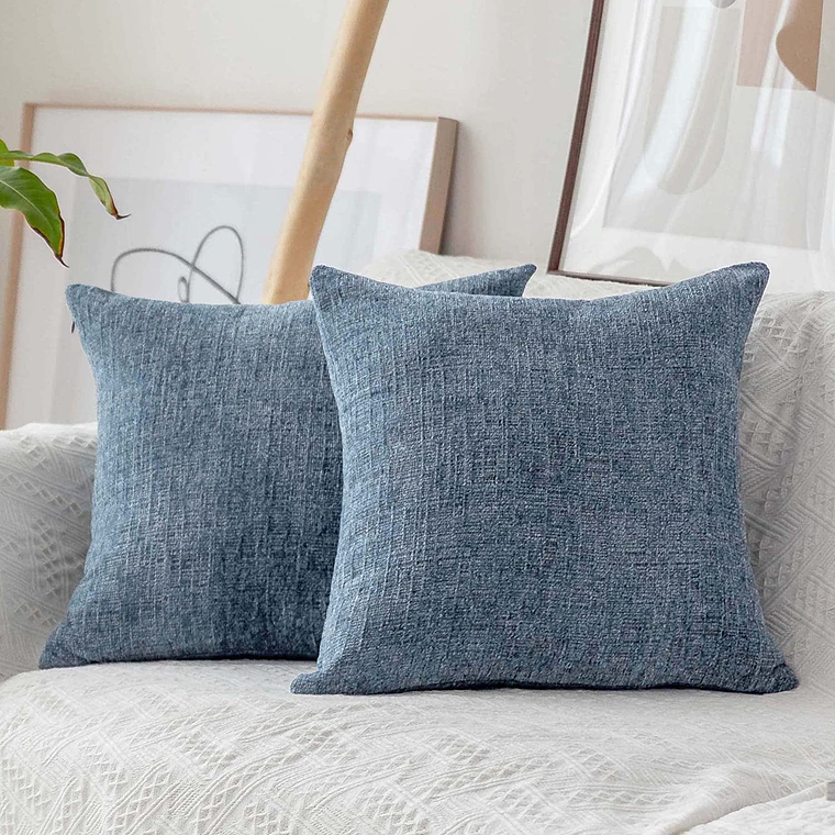 FUNDA DE COJIN CON CHENILLE TEXTURIZADO  45 X 45 AZUL JEANS 1