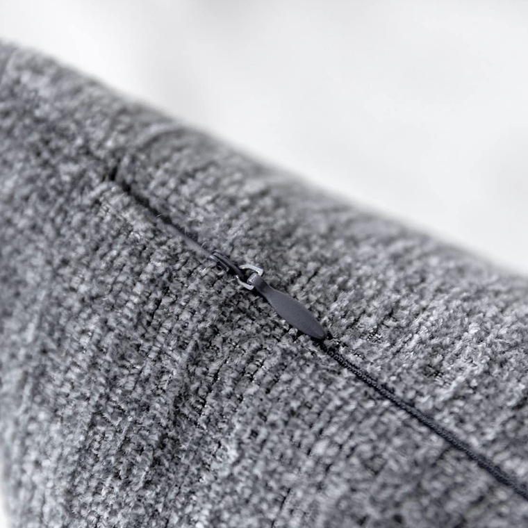 FUNDA DE COJIN CON CHENILLE TEXTURIZADO  45 X 45 GRIS CLARO 3