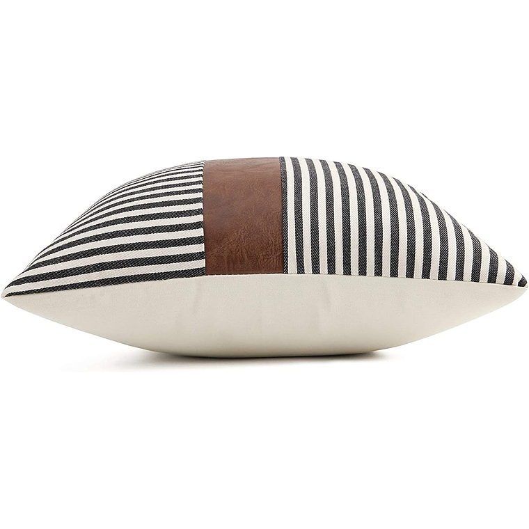 JUEGO DE 4 FUNDAS DE COJIN CUERO SINTETICO CON ALGODÓN  45 X 45 RAYAS NEGRAS 4