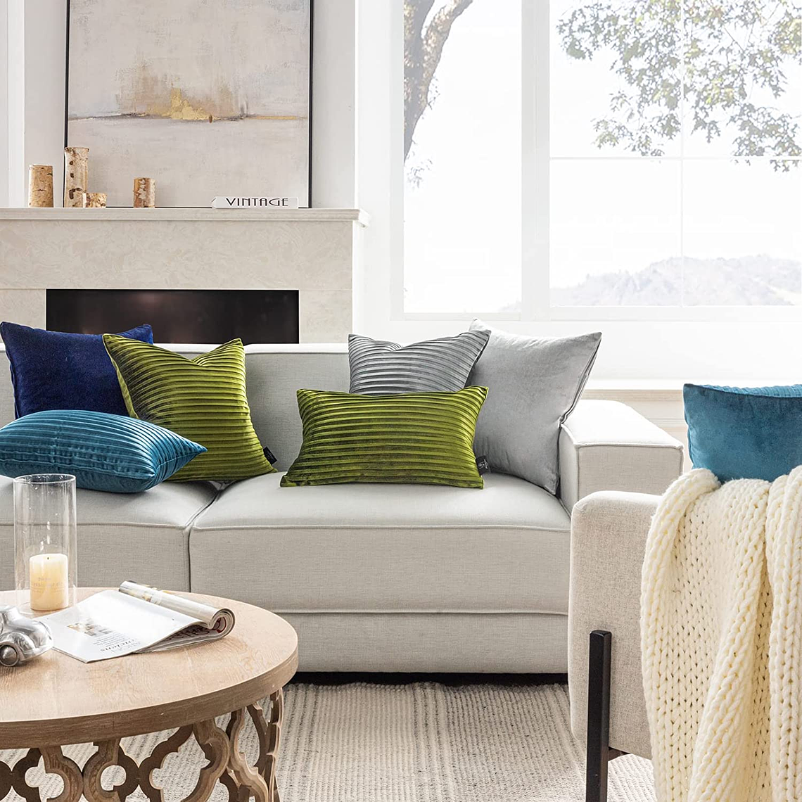 FUNDA DE ALMOHADA DECORATIVA DE TERCIOPELO 45 X 45 PLATA 2