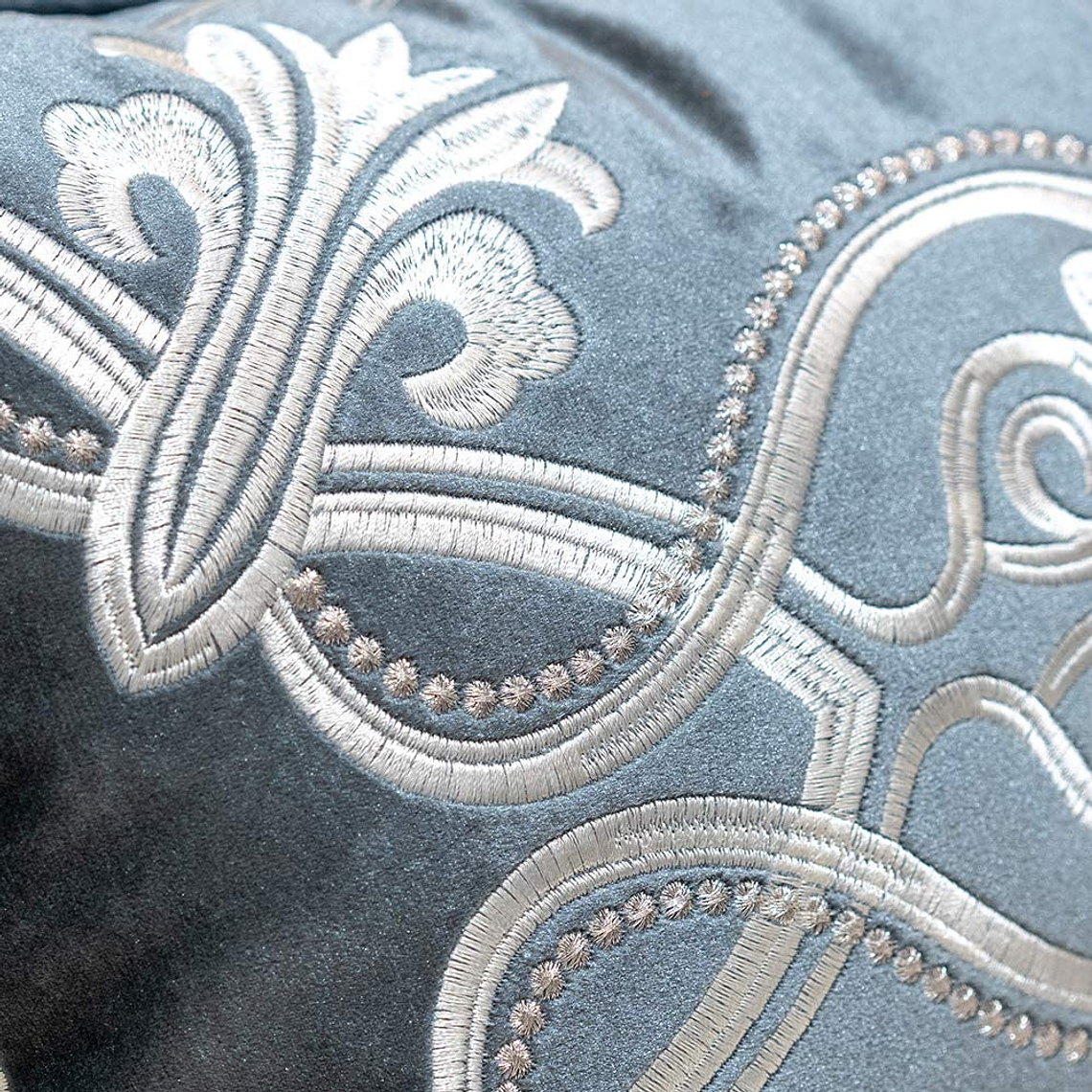 FUNDA DE COJIN 100% TERCIOPELO  ESTILO BOHEMIO 30 X 50 GRIS 5