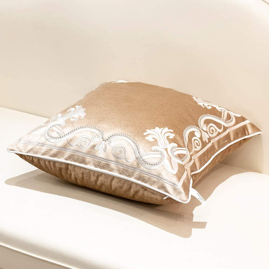 FUNDA DE COJIN 100% TERCIOPELO  ESTILO BOHEMIO 50 X 50 BEIGE 4