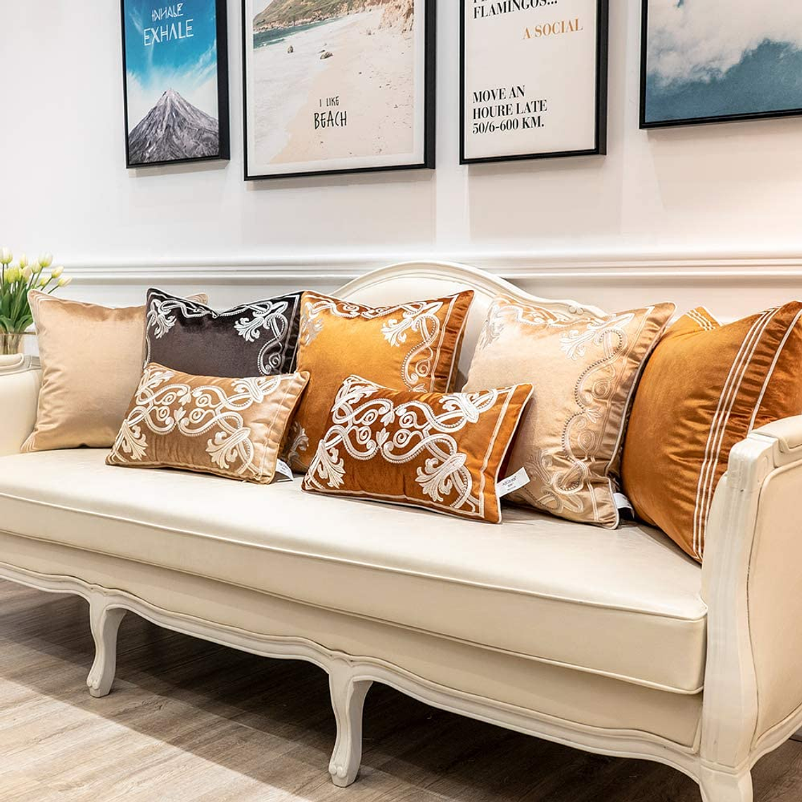 FUNDA DE COJIN 100% TERCIOPELO  ESTILO BOHEMIO 50 X 50 BEIGE 2