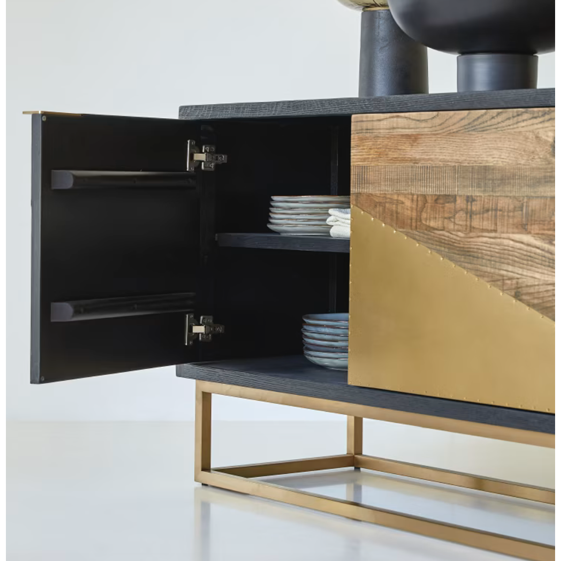 Mueble de TV en roble 240 cm 2