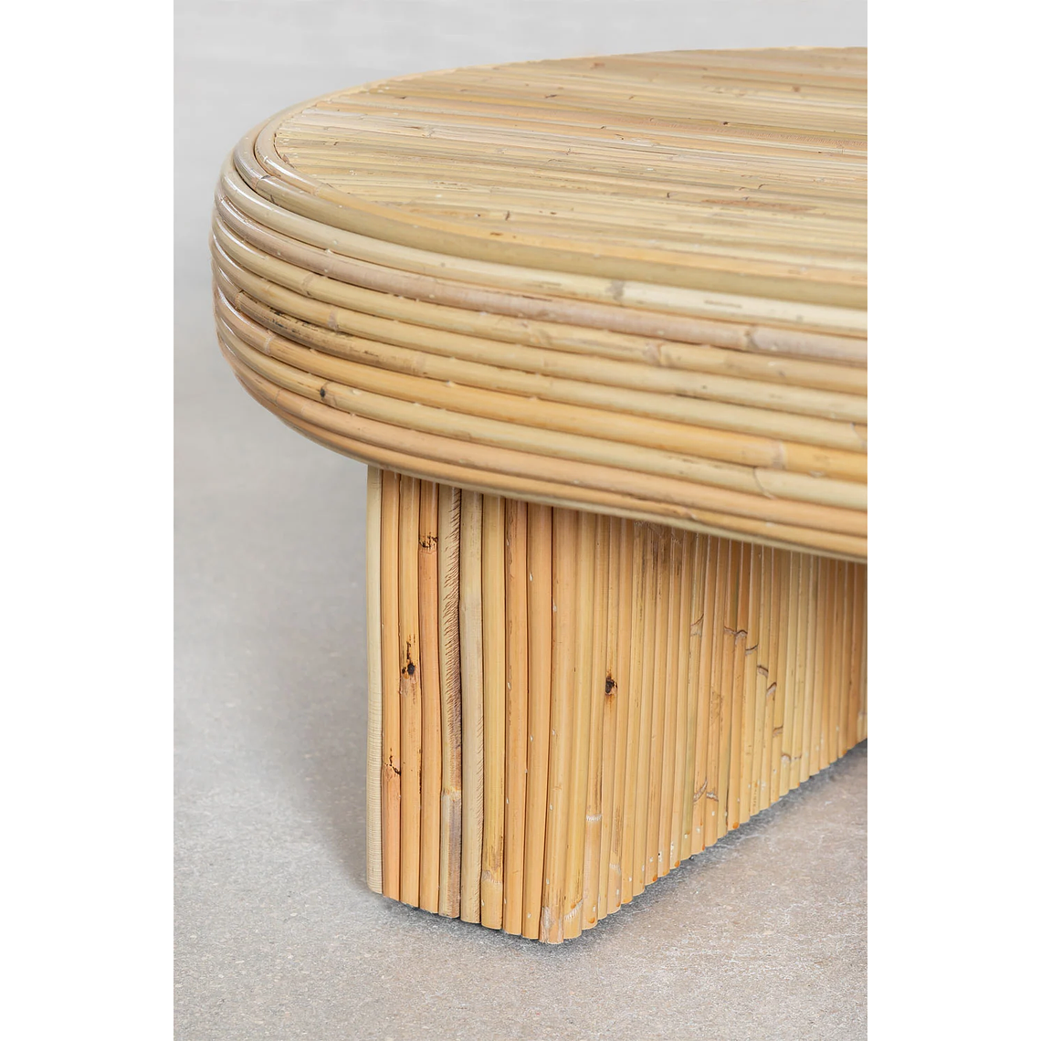 Mesa de Centro Ovalada en Ratán Zerfe 80 cm 5