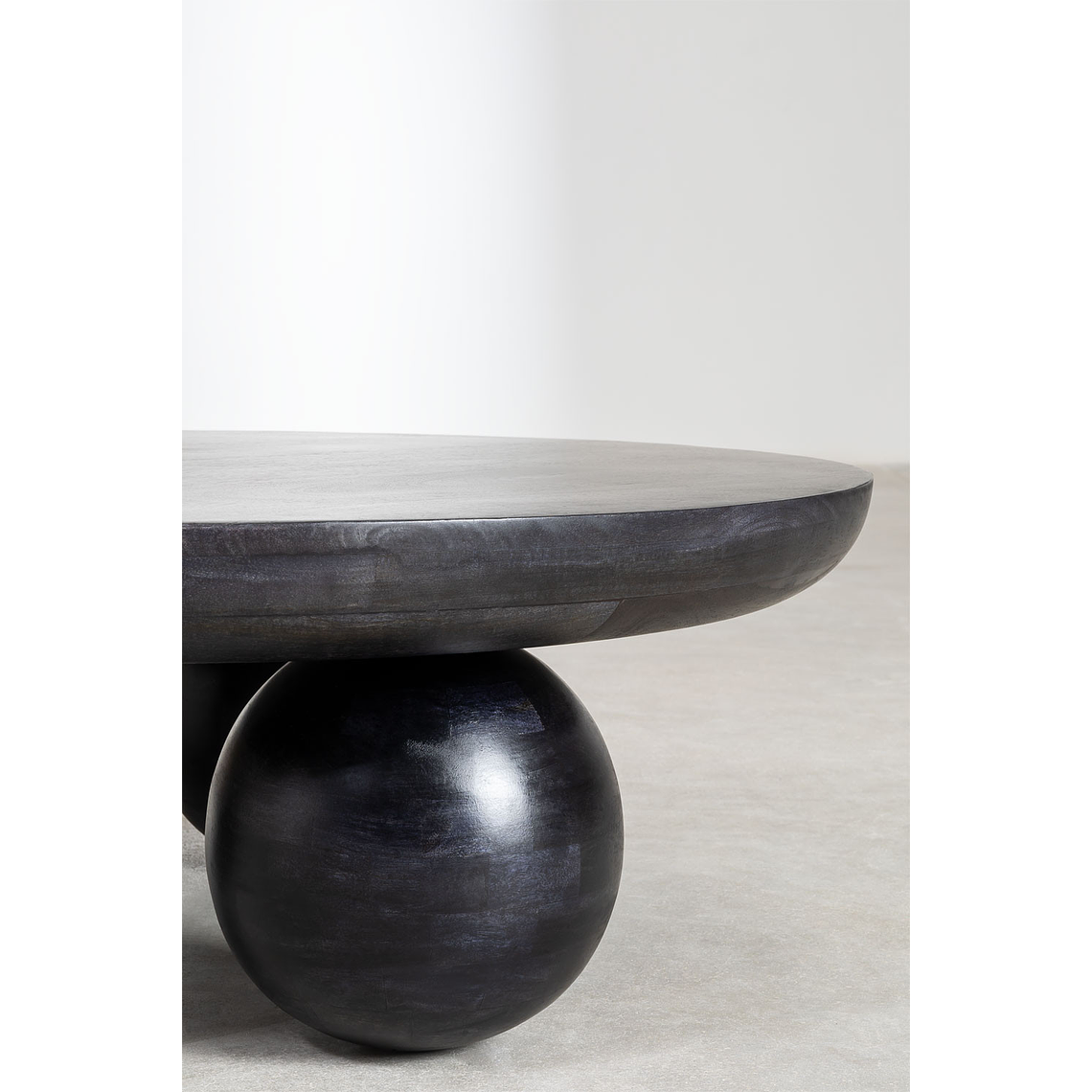 Mesa de Centro en Madera de Mango Cotia color negro 90 cm 5