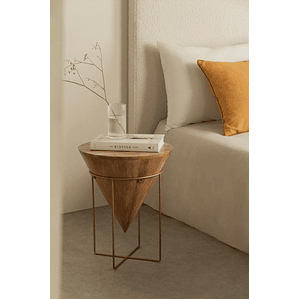 Mesa auxiliar piram Style 40 cm