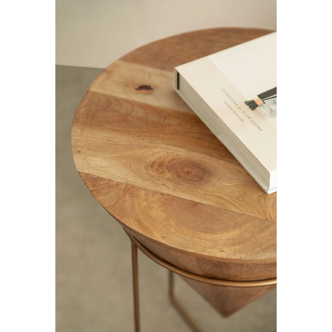 Mesa auxiliar piram Style 40 cm 2