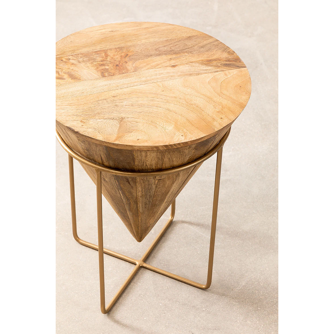 Mesa auxiliar piram Style 40 cm 4