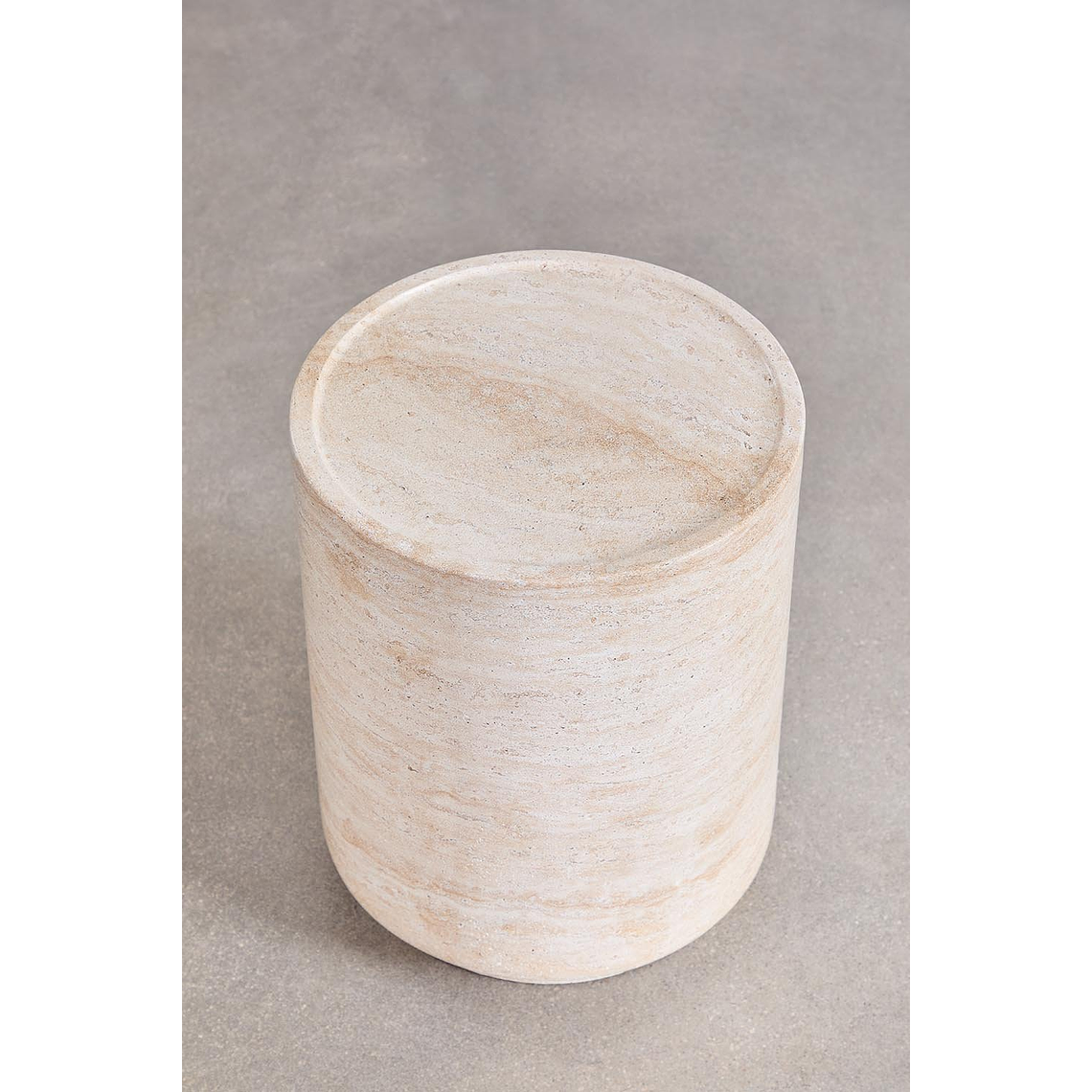 Mesa lateral redonda de cemento look travertino (Ø35 cm) Darwys 3