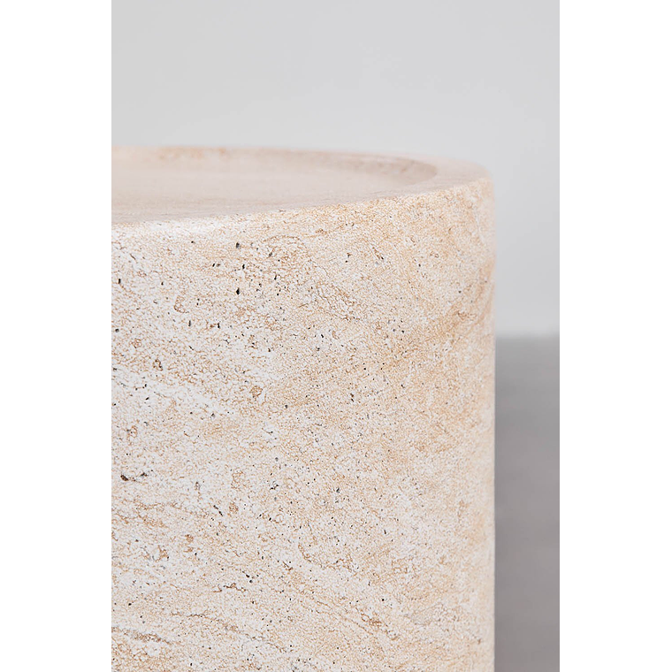 Mesa lateral redonda de cemento look travertino (Ø35 cm) Darwys 4