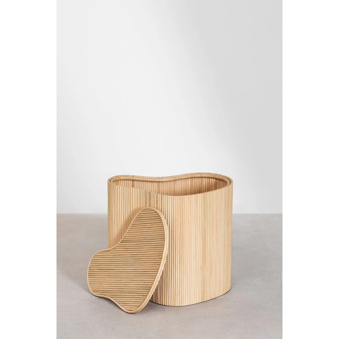 Mesa lateral con Almacenaje en Ratán 47 cm Carmie 5