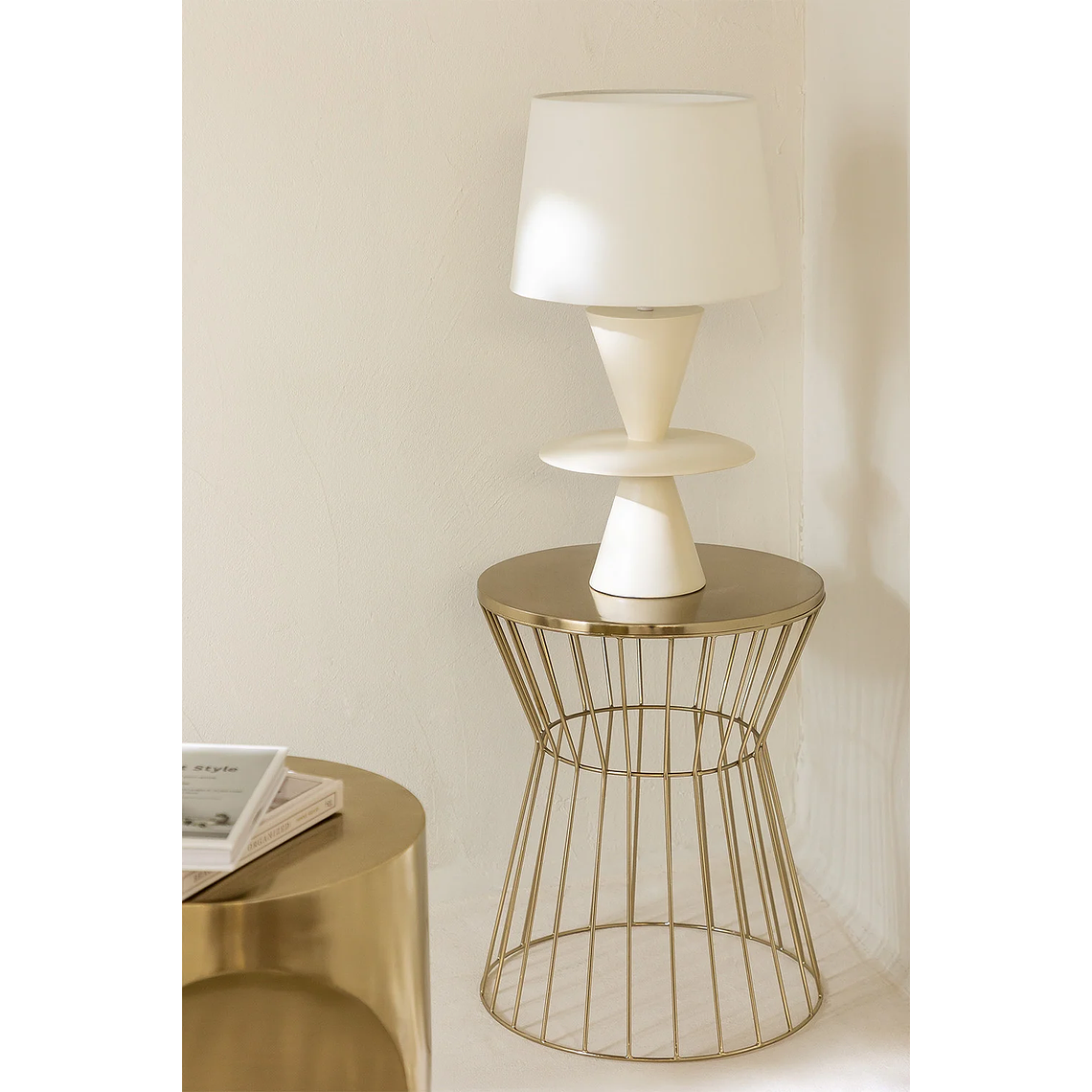 Mesa lateral en Metal Dorado 40 cm Melvyn 1